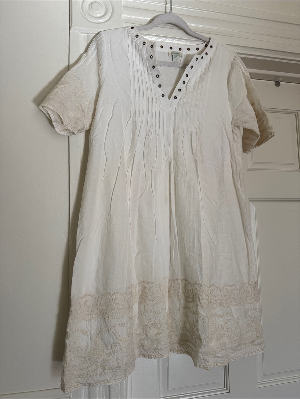Sundance Cream Embroidered Short-Sleeve Tunic Dress